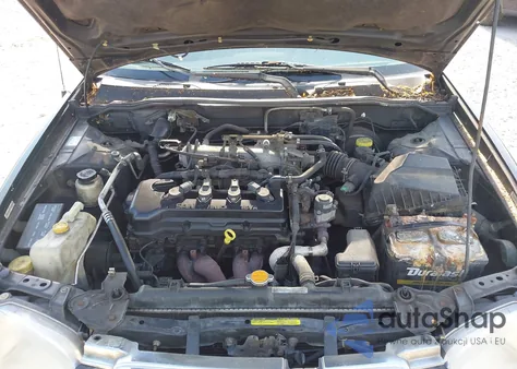 2000 Nissan Sentra Gxe/Xe z USA, uszkodzony, nr VIN 3N1CB51D3YL316998